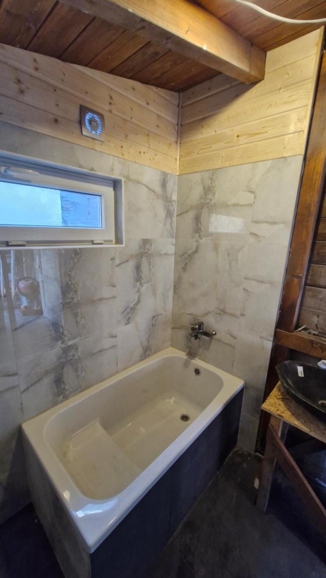 Old Summer House With Renovated Bathroom Prague Exterior photo